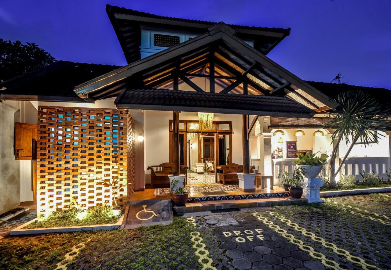 Rumah Mertua Heritage Sleman  Exteriör bild